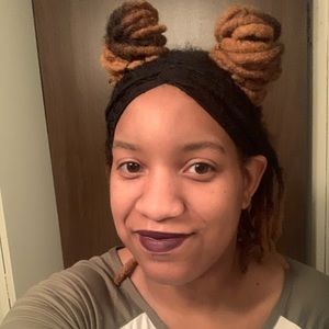 Meet your Posher 👜